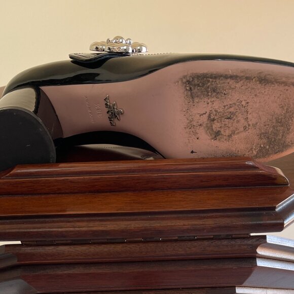 Prada Mary Jane Pump - Picture 6 of 10